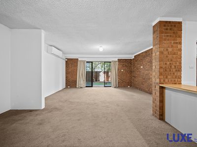 1 / 103 Canberra Avenue , Griffith