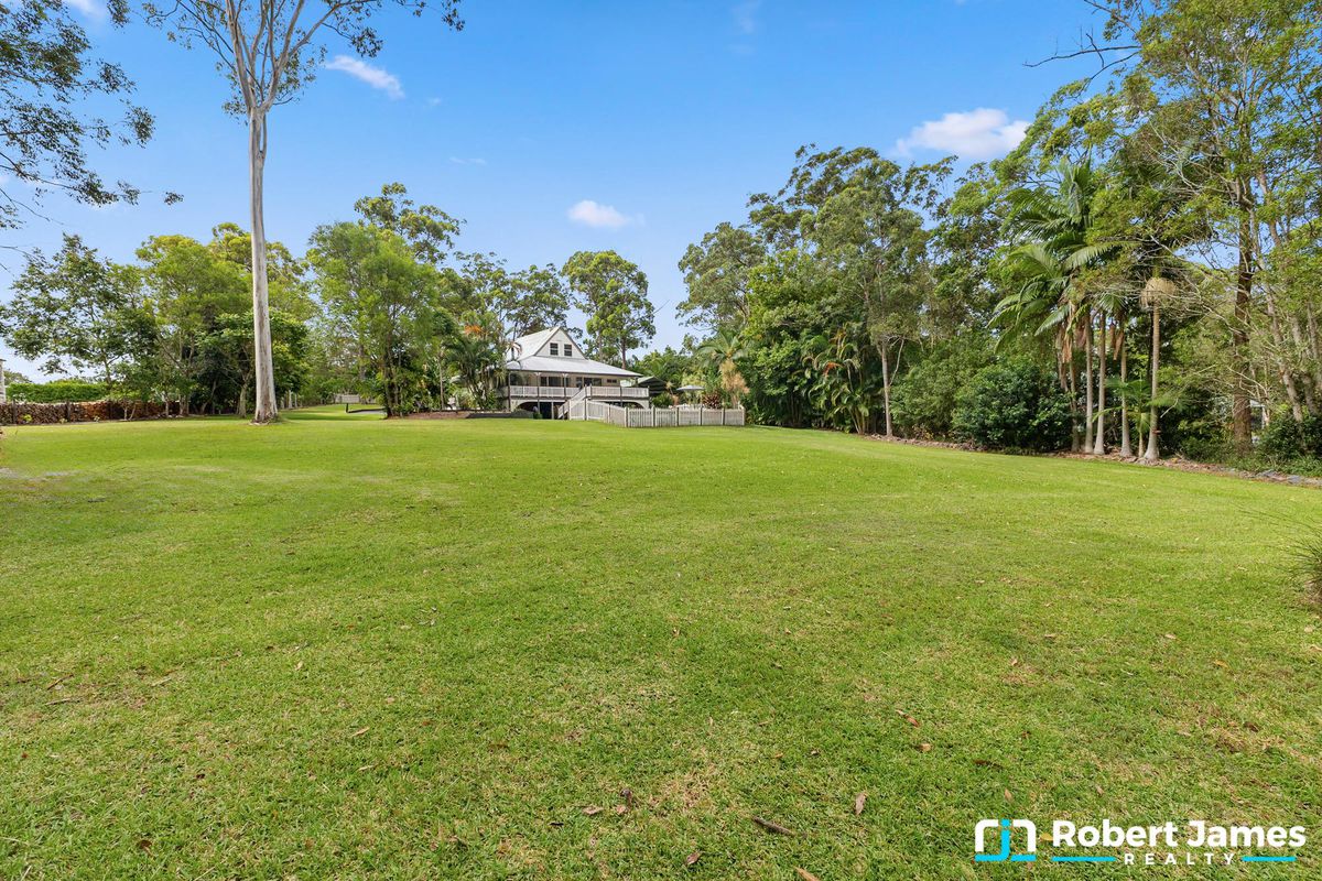 90 Redwood Road, Doonan
