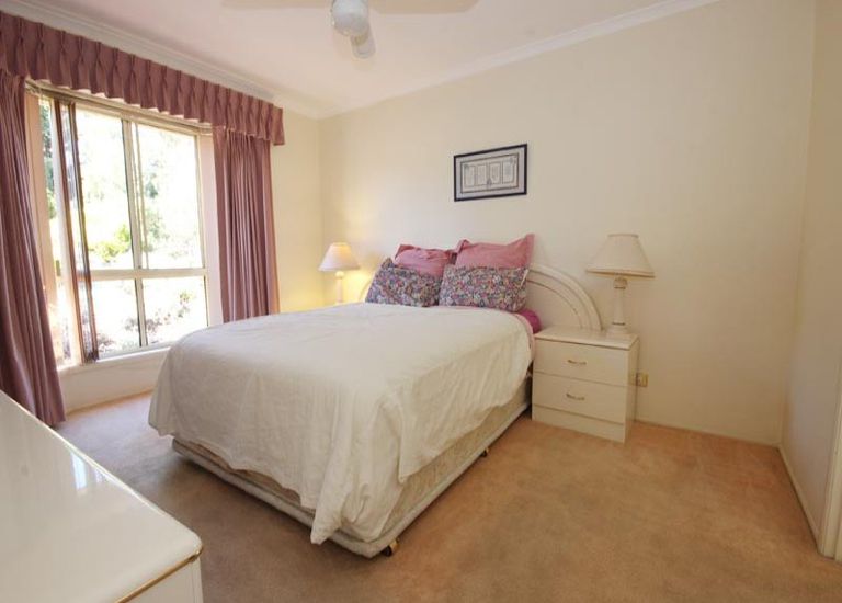 8 Cadna Street, Hallett Cove