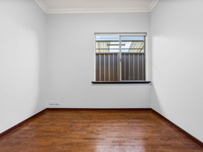 8 Heatherlea Parkway, Leeming