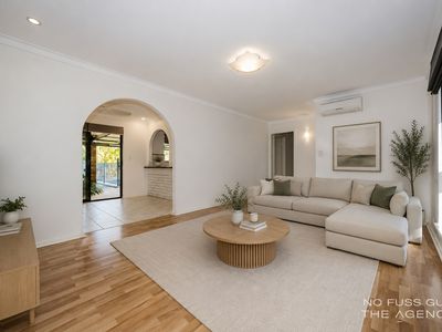 8 Dillenia Way, Greenwood
