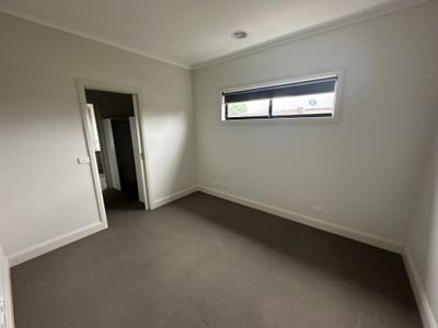 1 / 159 Botanica Springs Boulevard, Brookfield