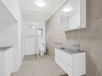 1 / 132 Lakeview Parade, Primbee