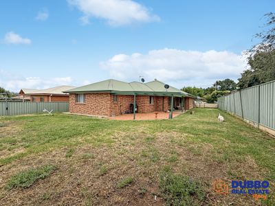 15 Dulhunty Avenue, Dubbo