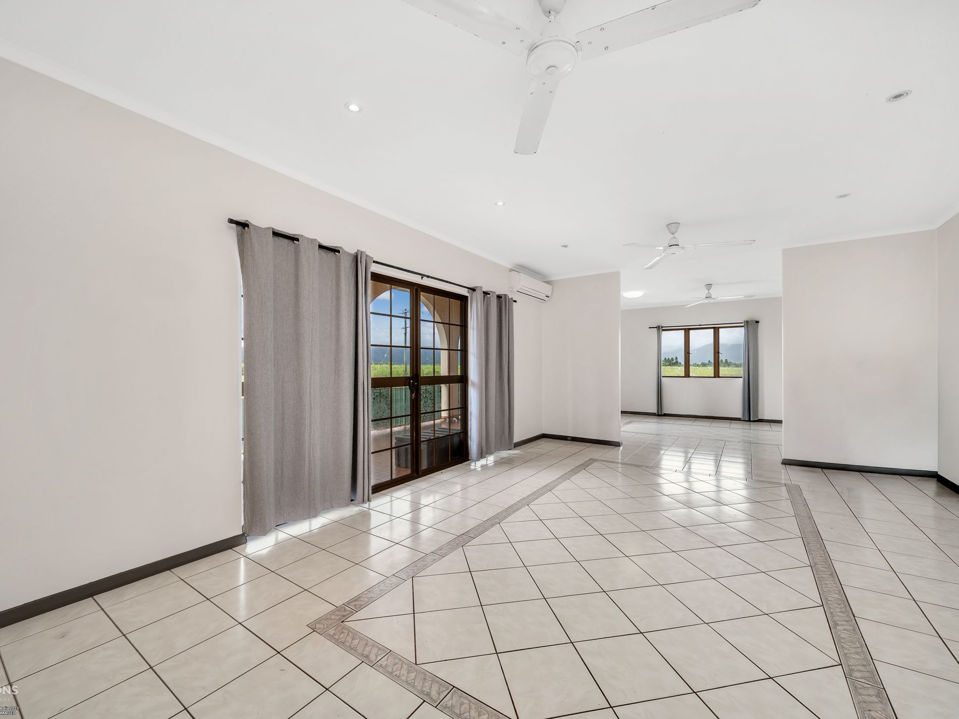 1482 Japoon Road, Germantown
