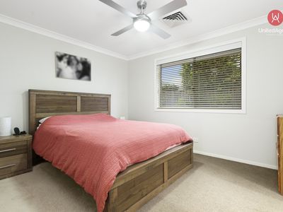 6 Tarrawarra Avenue, Gledswood Hills