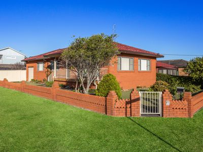 19 Waratah Street, Windang