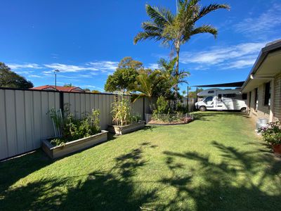 27 Lester Crescent, Torquay