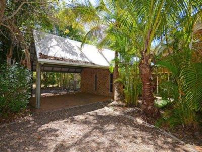 4 Howea Court, Dundowran Beach