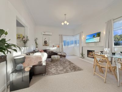 343-345 Herriott St, Deniliquin