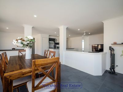 51 Vanderlin Crescent, Ridgewood