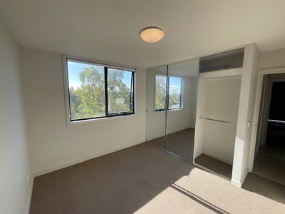 30 / 2 Monckton Place, Caroline Springs