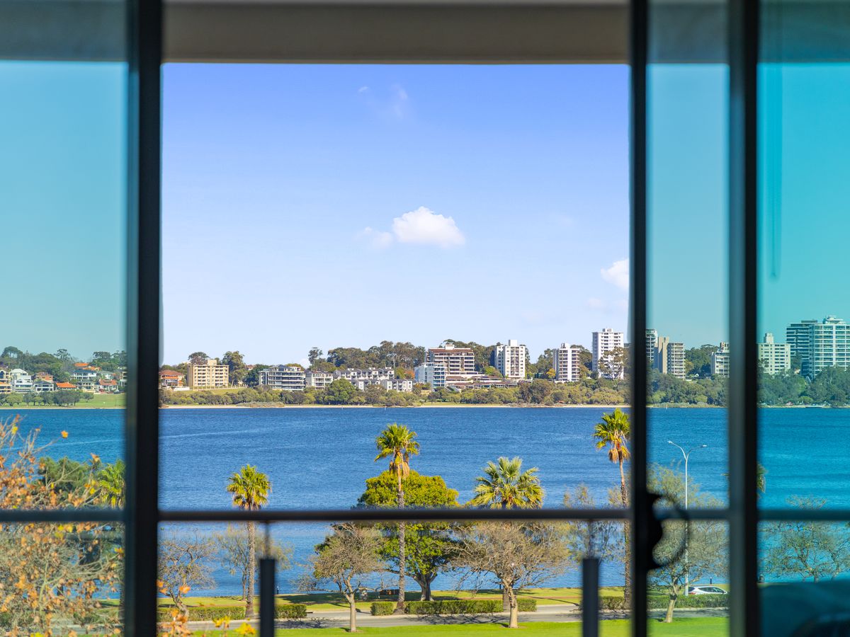 16 / 42-52 Terrace Road, East Perth