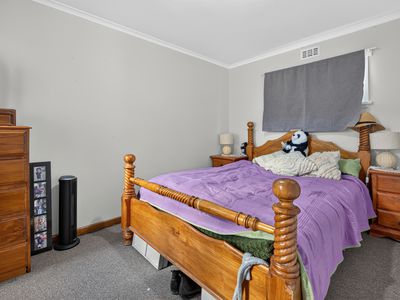 2 Victoria Street, George Town