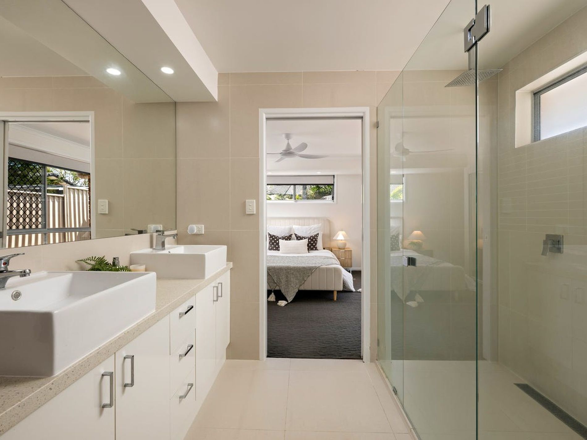 1 / 5 Carrothool Place, Mooloolaba