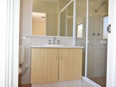 Unit 3 / 6 Rylston Street, Scarborough