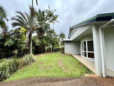 11 Southerden Drive, Mooroobool