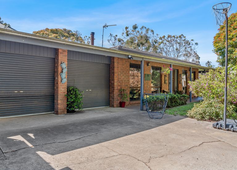 13 Benbows Road, Portland