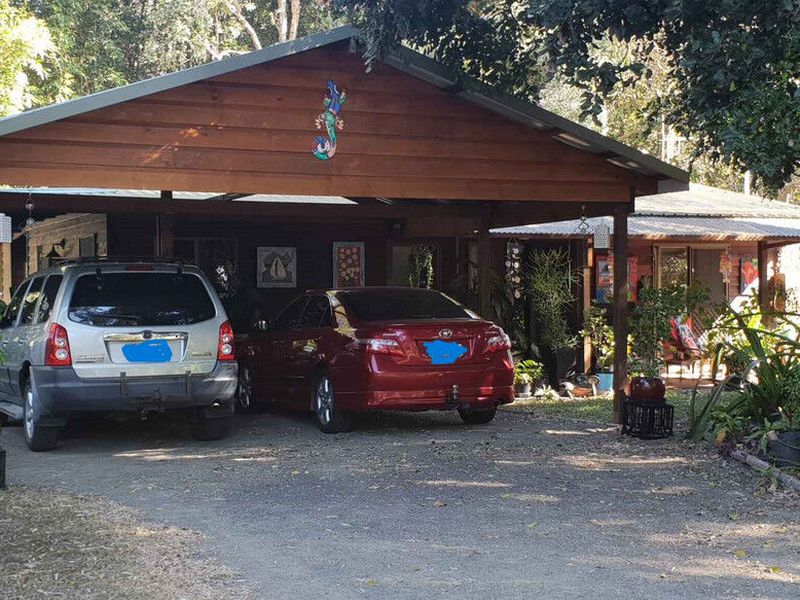 Real Estate Agent Booral Vicki Squires Realty