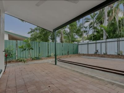 1 / 49 Victoria Drive, Gray