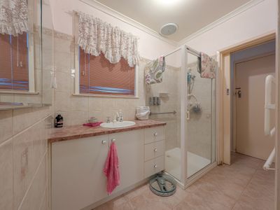 10 Taverner Court, Kerang
