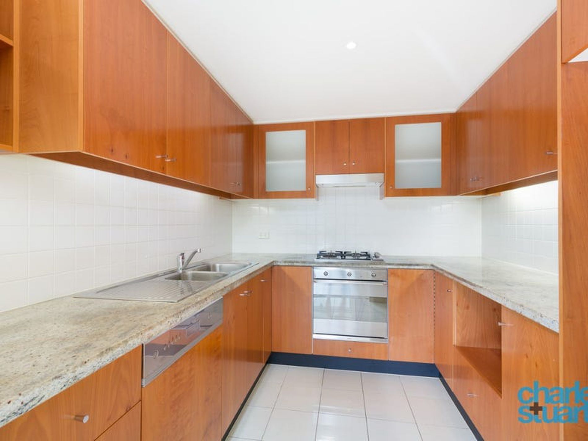 2201 / 79-81 Berry Street, North Sydney