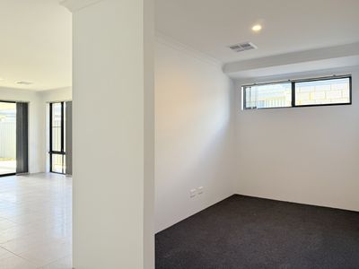 49 Jacaranda Road, Hammond Park