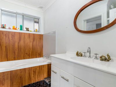 23 Noble Road, Albion Park