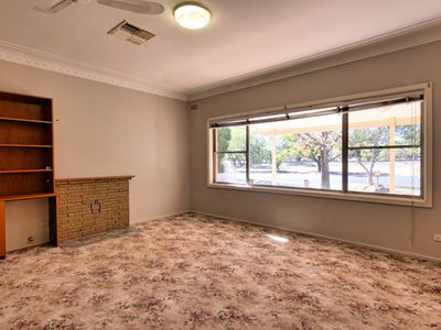 9 Chelmsford Street, Dubbo