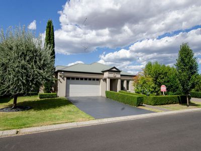 11 St Martins Drive, Mount Gambier