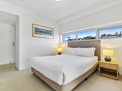 101 / 32 Anzac Parade, Yeppoon