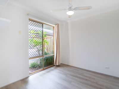 8 / 9 Merope Close, Rockingham