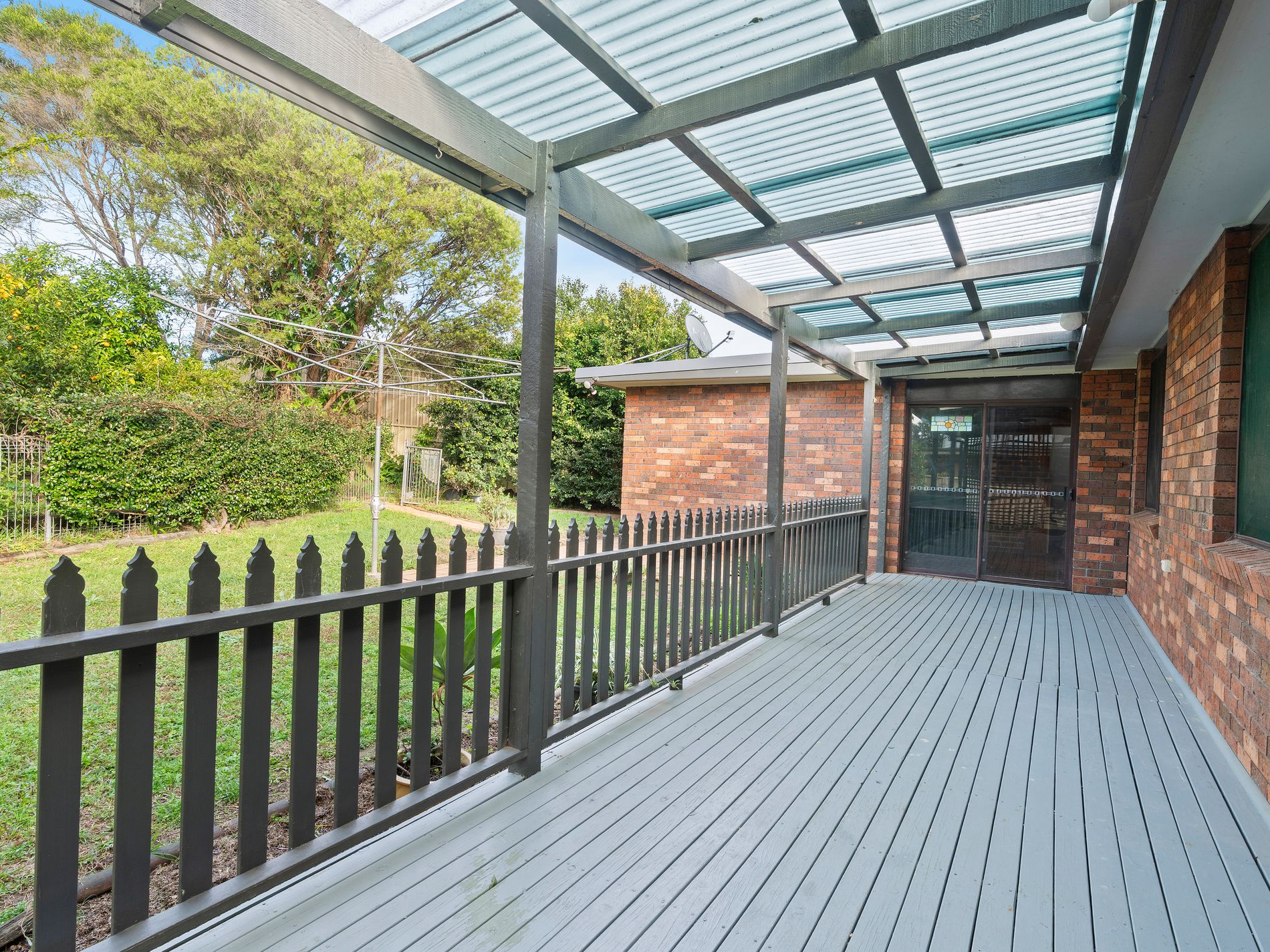 24 Yeovil Drive, Bomaderry