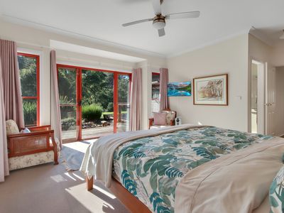 83 Rainforest Parkway, Narooma