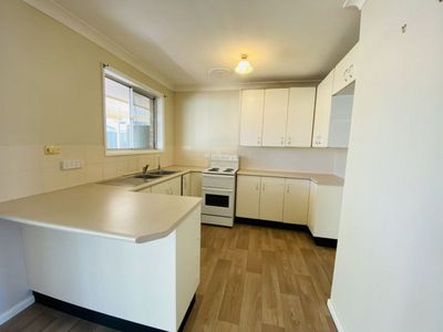 1 Mackay Drive, Dubbo