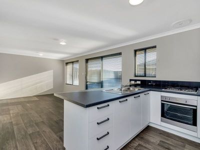 45 Mebbin Grove, Yanchep