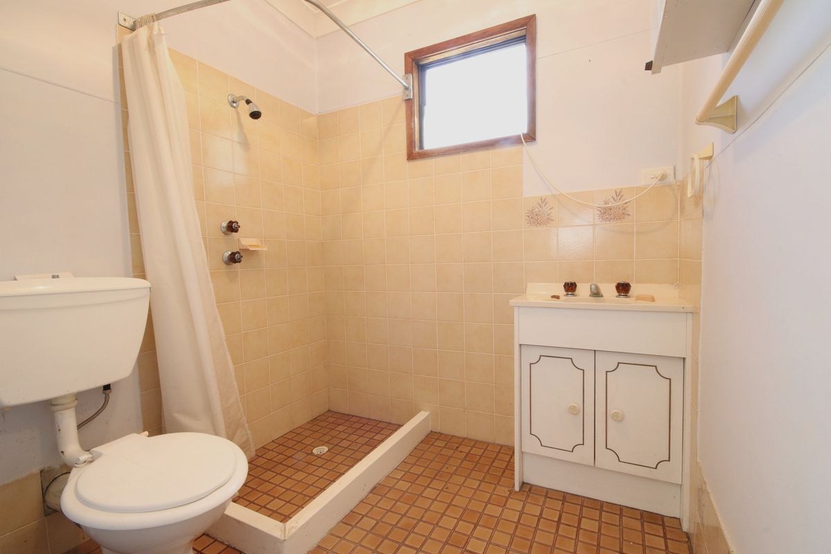 58 Binalong Street, Dalmeny