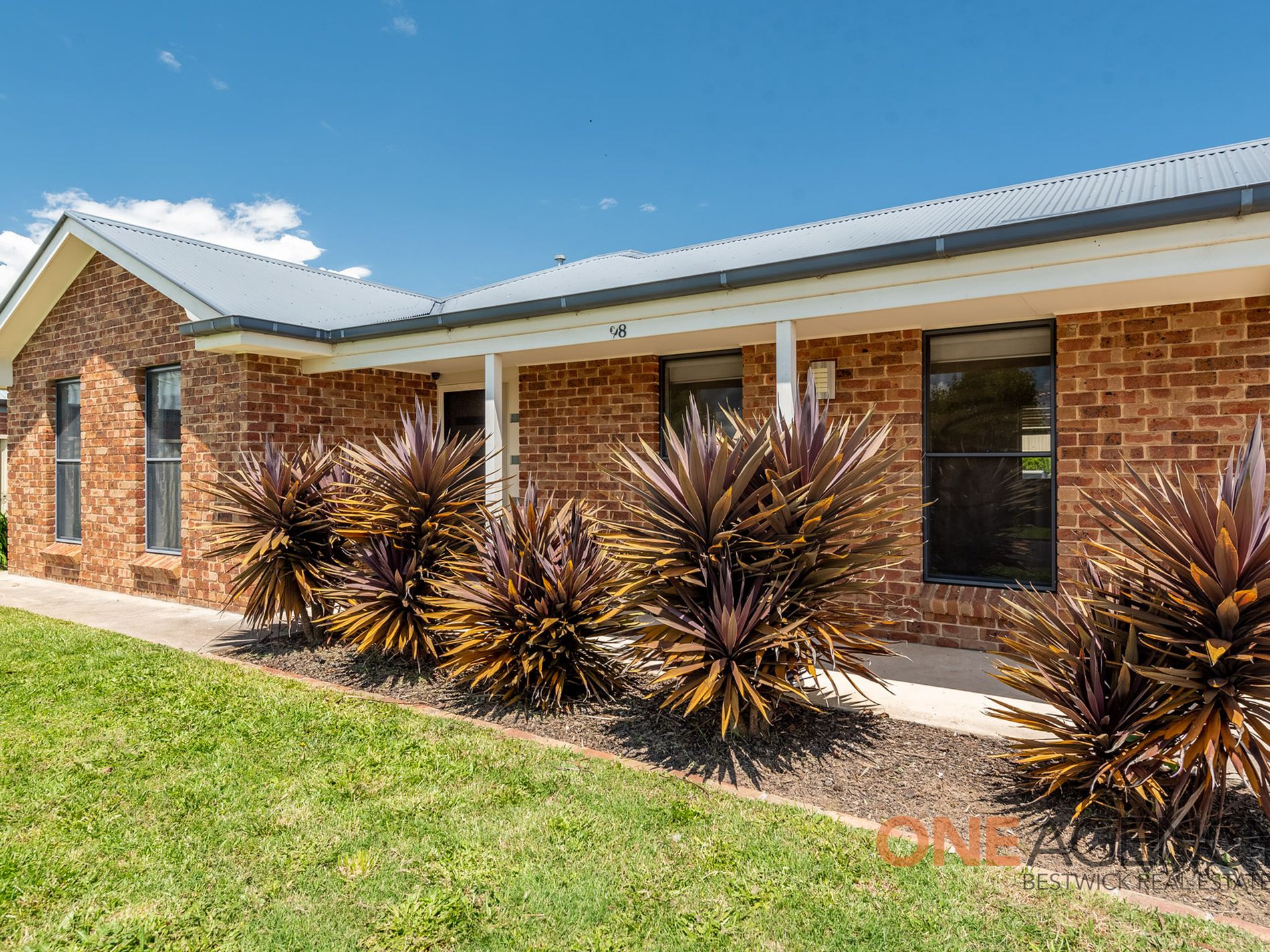 98 Evernden Road, Llanarth
