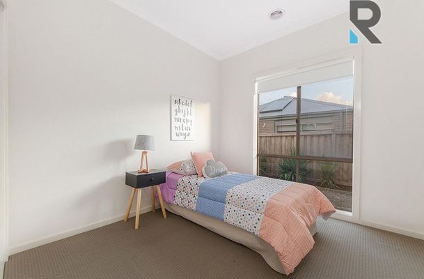 13 Abloom View, Mickleham