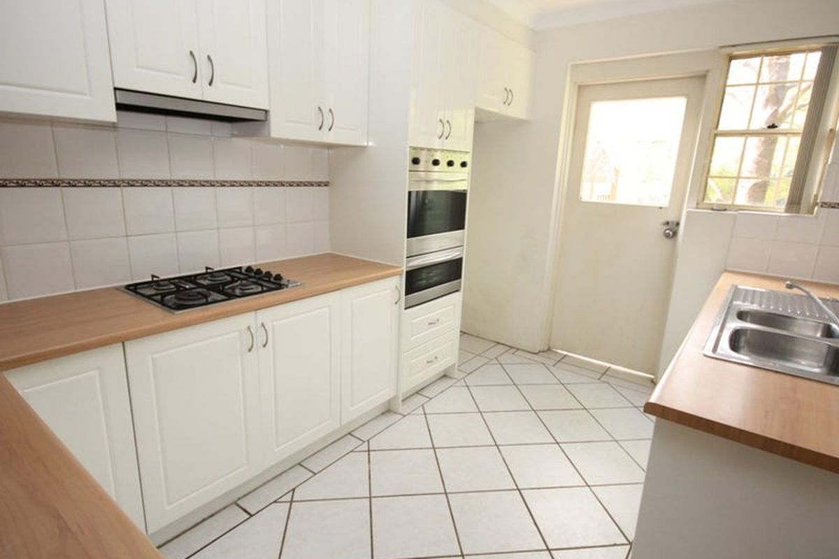 7 / 8-12 Hornsey Road, Homebush West