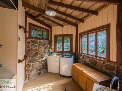 9 / 564 Byrrill Creek Road, Byrrill Creek
