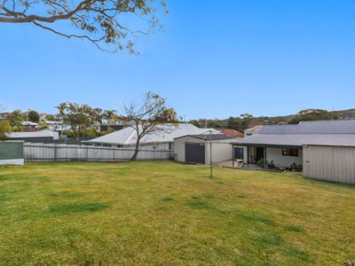 44 John Street, Belmont North