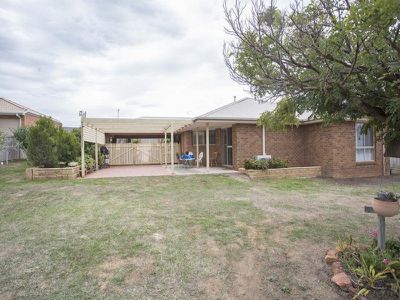 18 Jackman Court, Golden Square