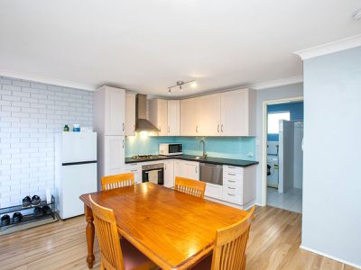 8 / 51 Moore Street, Bunbury