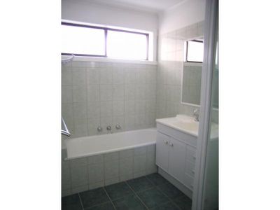 31 Barton Street, Bell Park