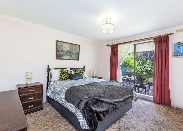 7781 Princes Highway, Narrawong