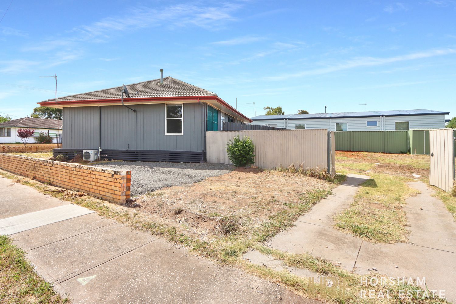 72 Albert Street, Horsham