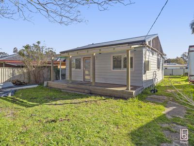 8 Katoomba Avenue, San Remo