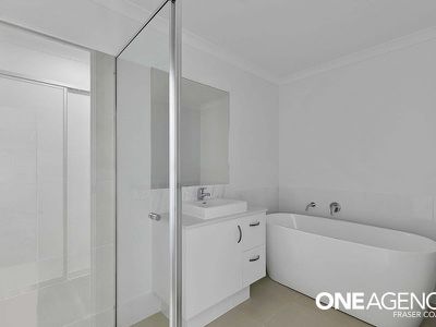 12 Coolamon Court, Urraween