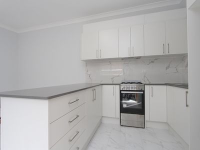 2 / 37 Rocky Point Road, Kogarah